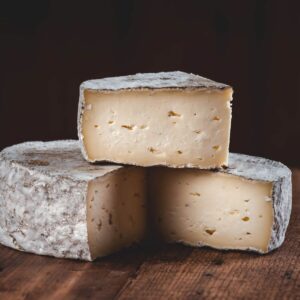 Tome de Laqueuille au lait entier