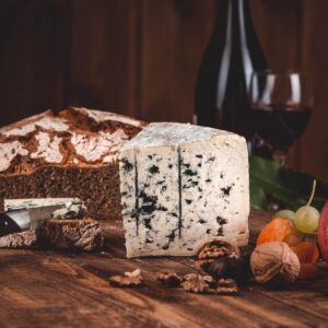 Bleu d'Auvergne AOP au lait pasteurisé issu de l'agriculture biologique* - vue alternative