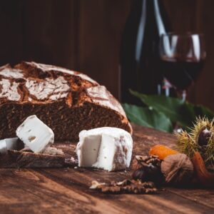 Crottin de chèvre demi-sec de la Chèvrerie Serry env 60g - vue alternative