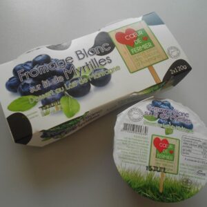 Fromage blanc sur lit de myrtille par 2