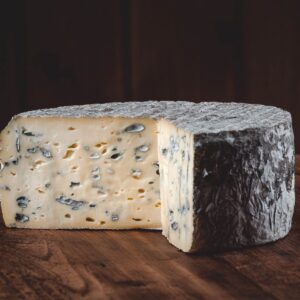 Tome de Laqueuille au bleu